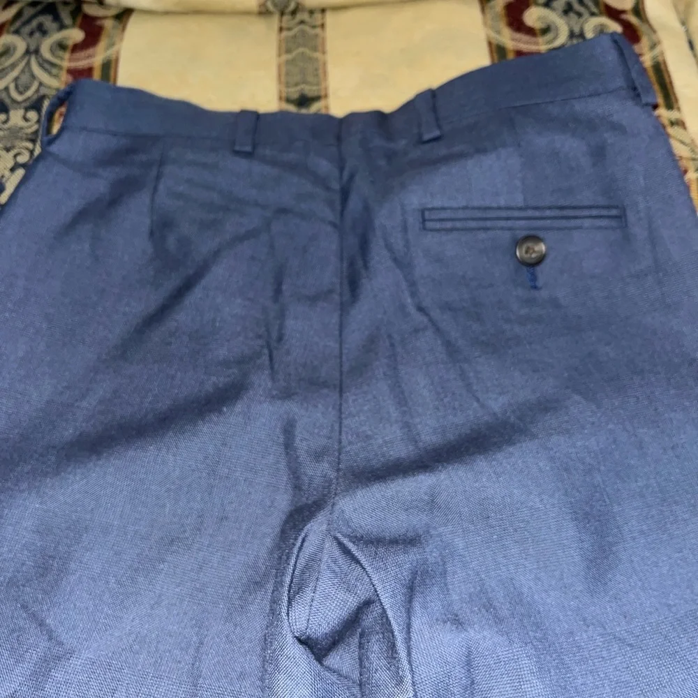 Boys Ralph Lauren navy blue suit.  With dress shirt.  Size 10r - Picture 5 of 17